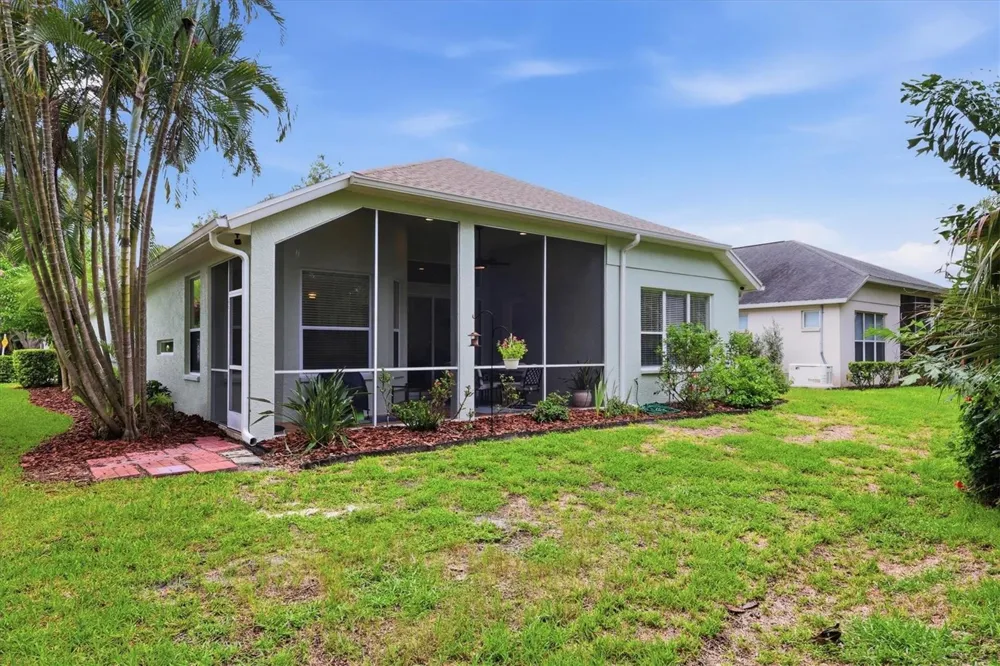 5540 SIMONTON STREET Bradenton, FL 34203