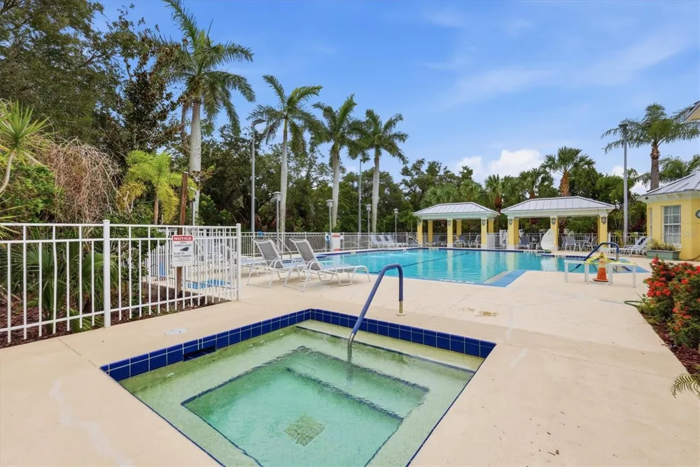 5540 SIMONTON STREET Bradenton, FL 34203