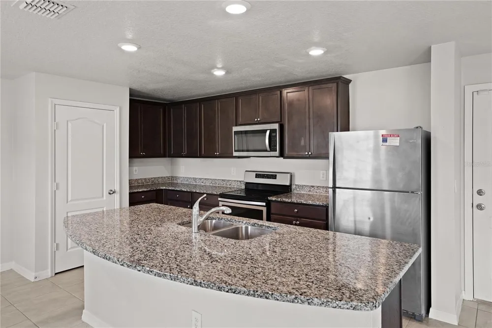 216 FIG COURT Poinciana, FL 34759