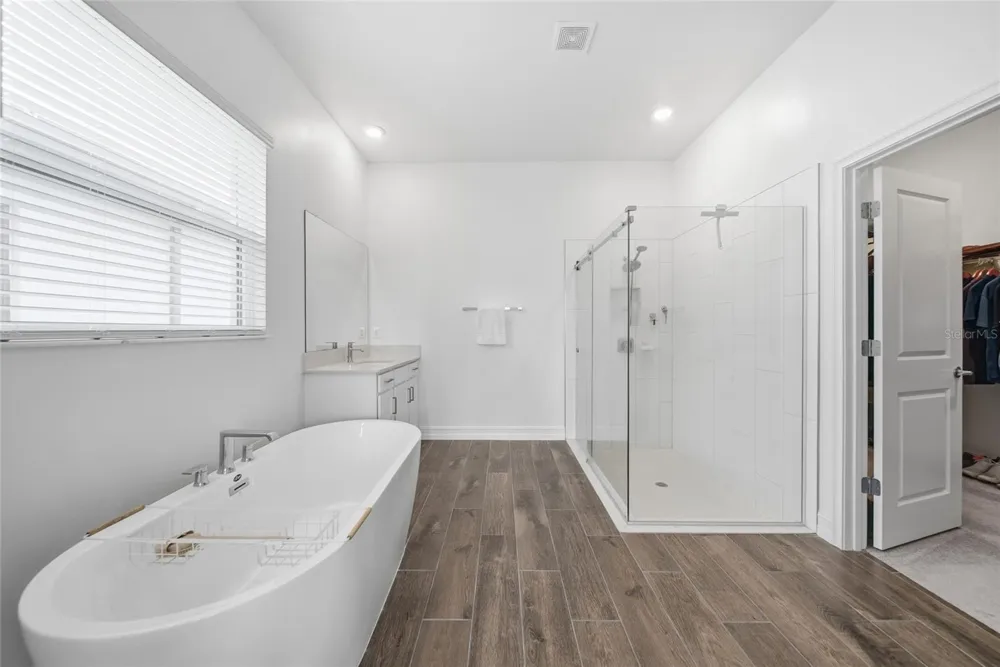21676 SNOWY ORCHID TERRACE Land O Lakes, FL 34637