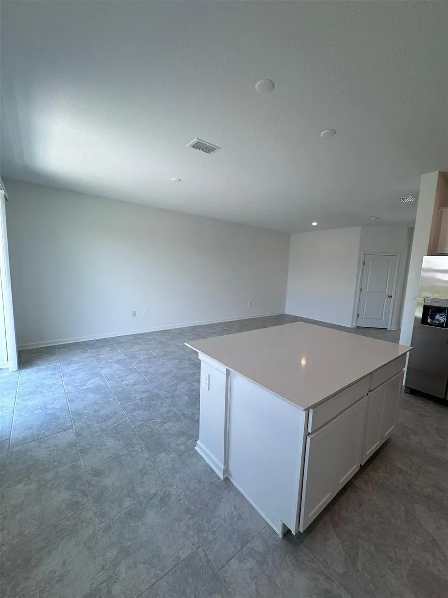 3133 LAURENT LOOP Davenport, FL 33837