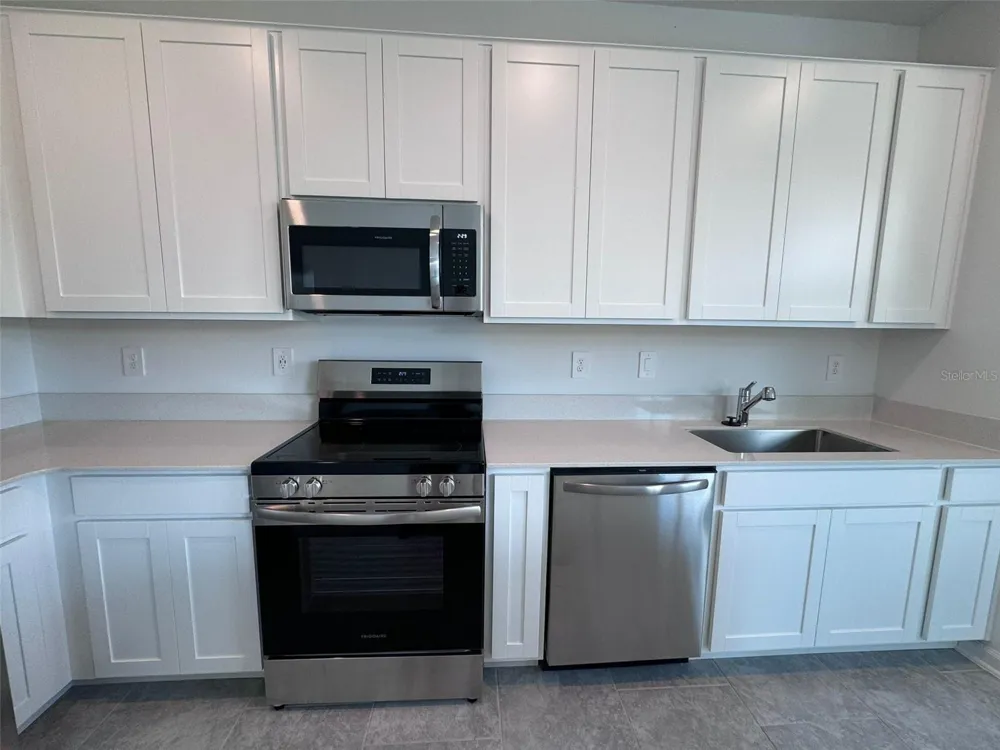 3133 LAURENT LOOP Davenport, FL 33837
