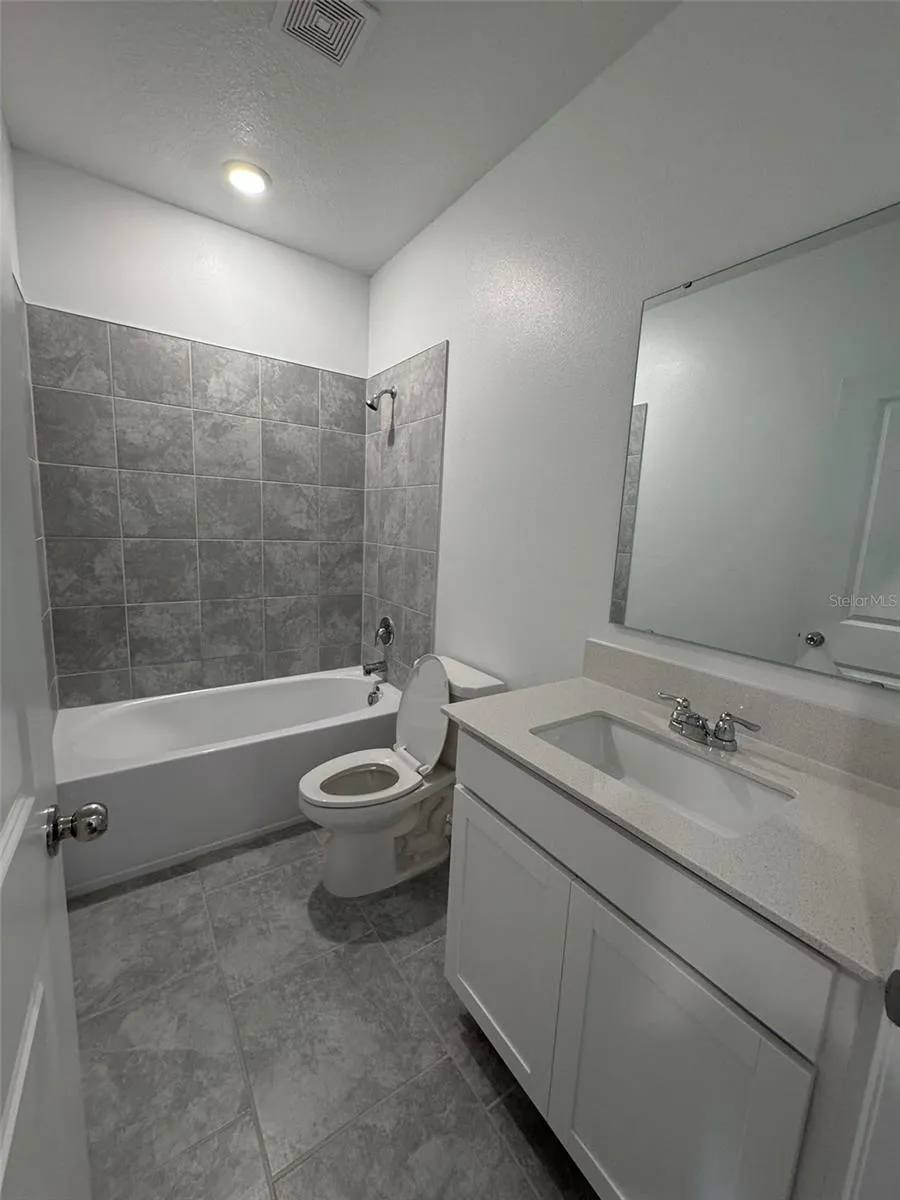 3133 LAURENT LOOP Davenport, FL 33837