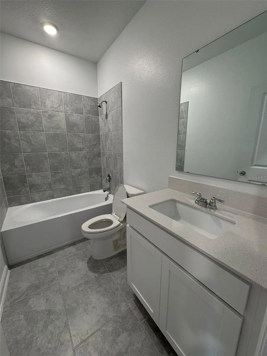 3133 LAURENT LOOP Davenport, FL 33837