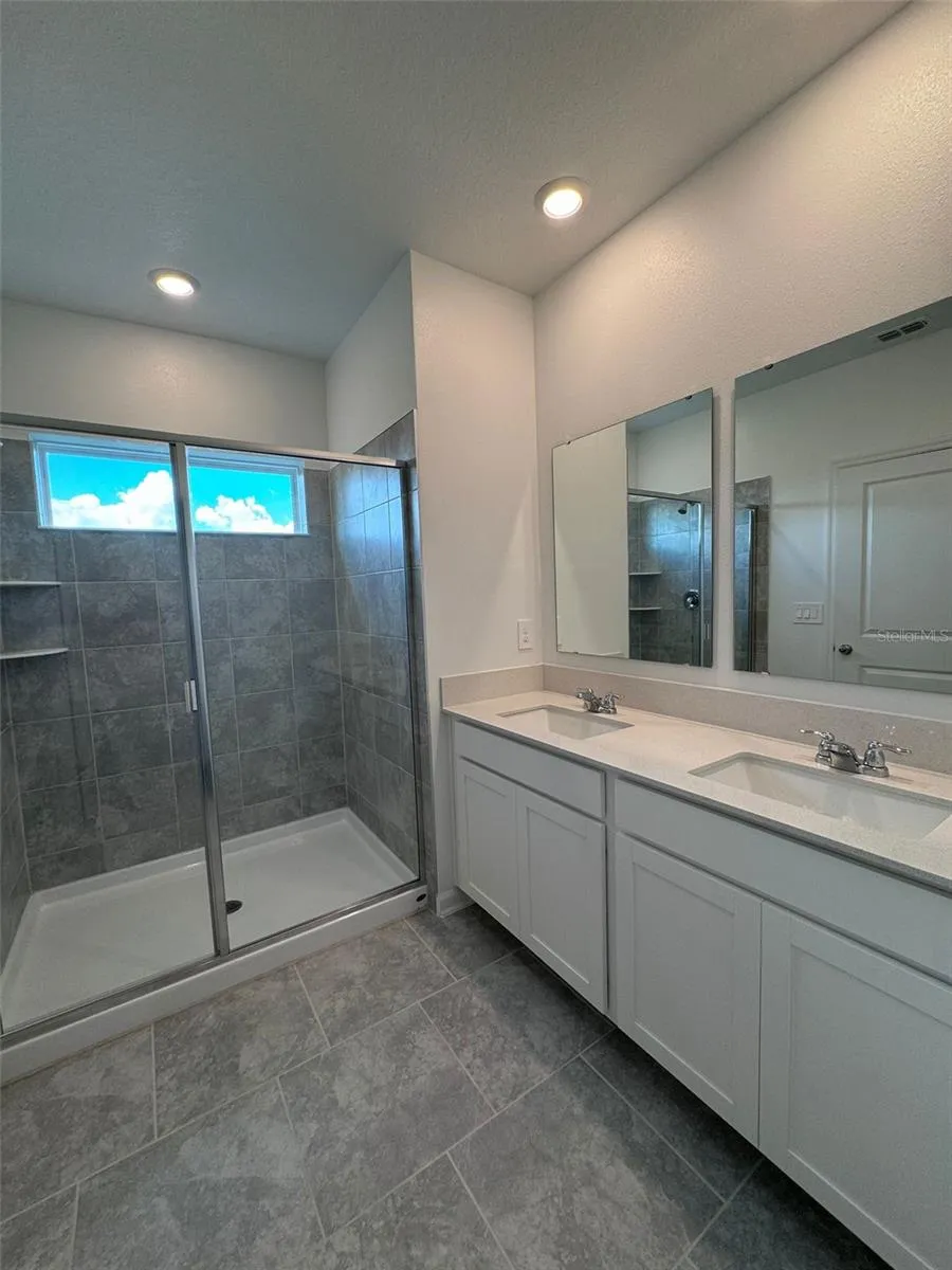 3133 LAURENT LOOP Davenport, FL 33837