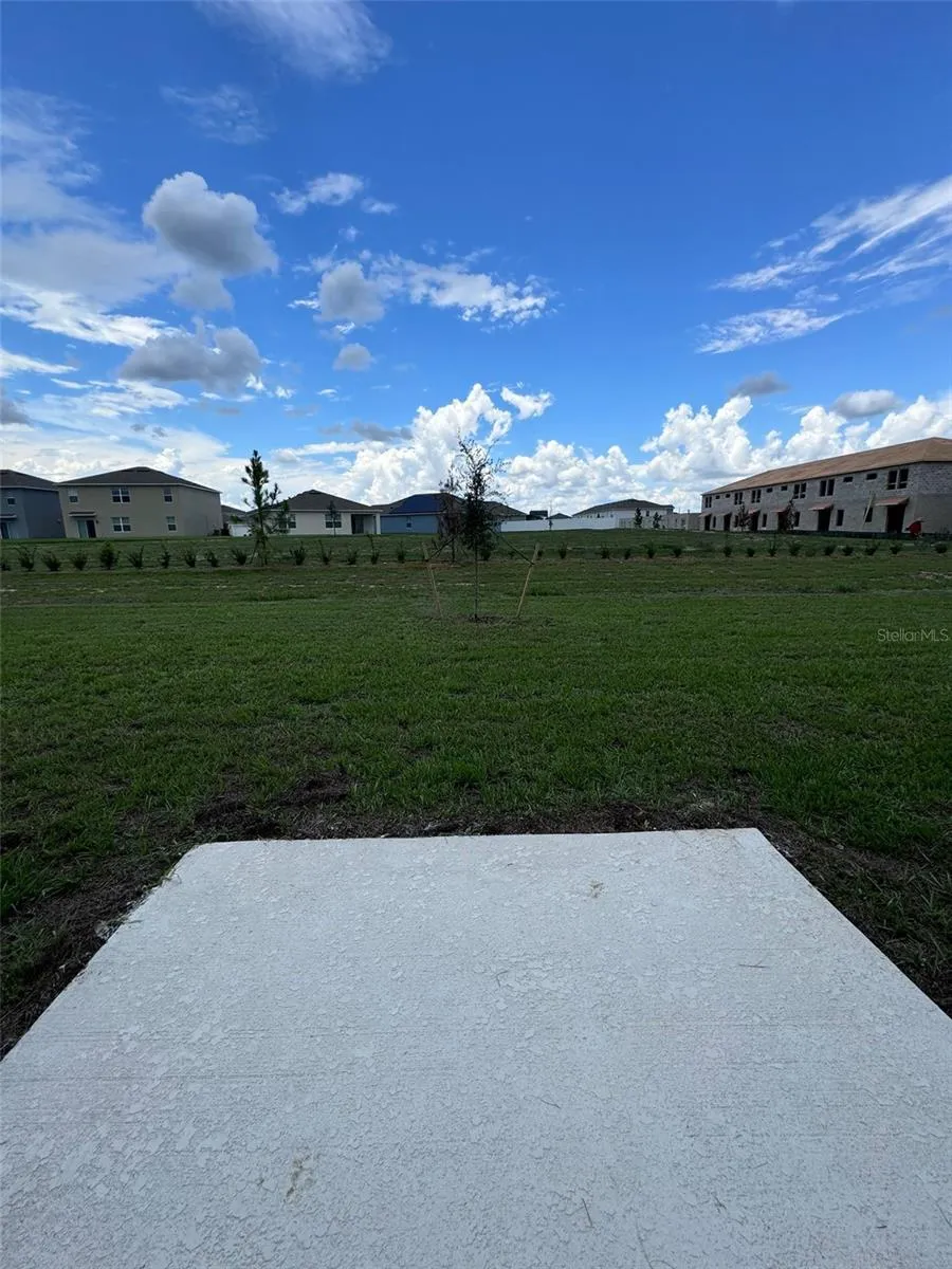 3133 LAURENT LOOP Davenport, FL 33837