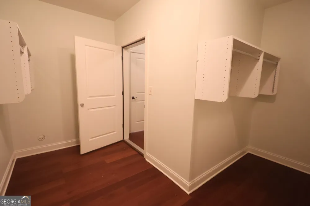 1081 Starboard DR Greensboro, GA 30642