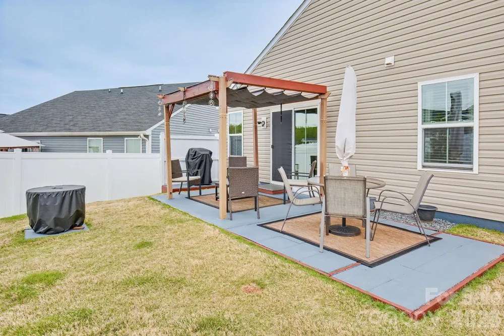 2231 Hemming Way Boiling Springs, SC 29316