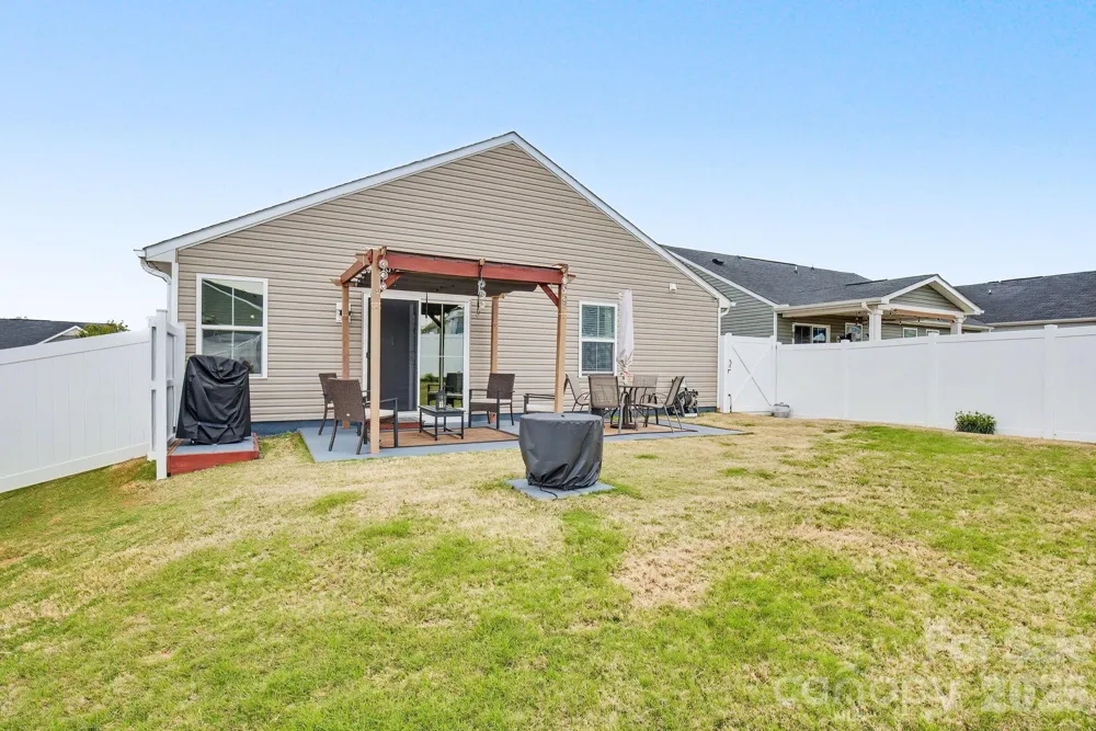 2231 Hemming Way Boiling Springs, SC 29316