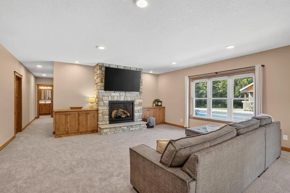 14242 55th Street NE Saint Michael, MN 55376