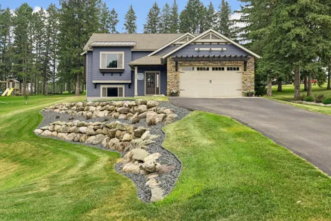 W820 Silver Fox Drive