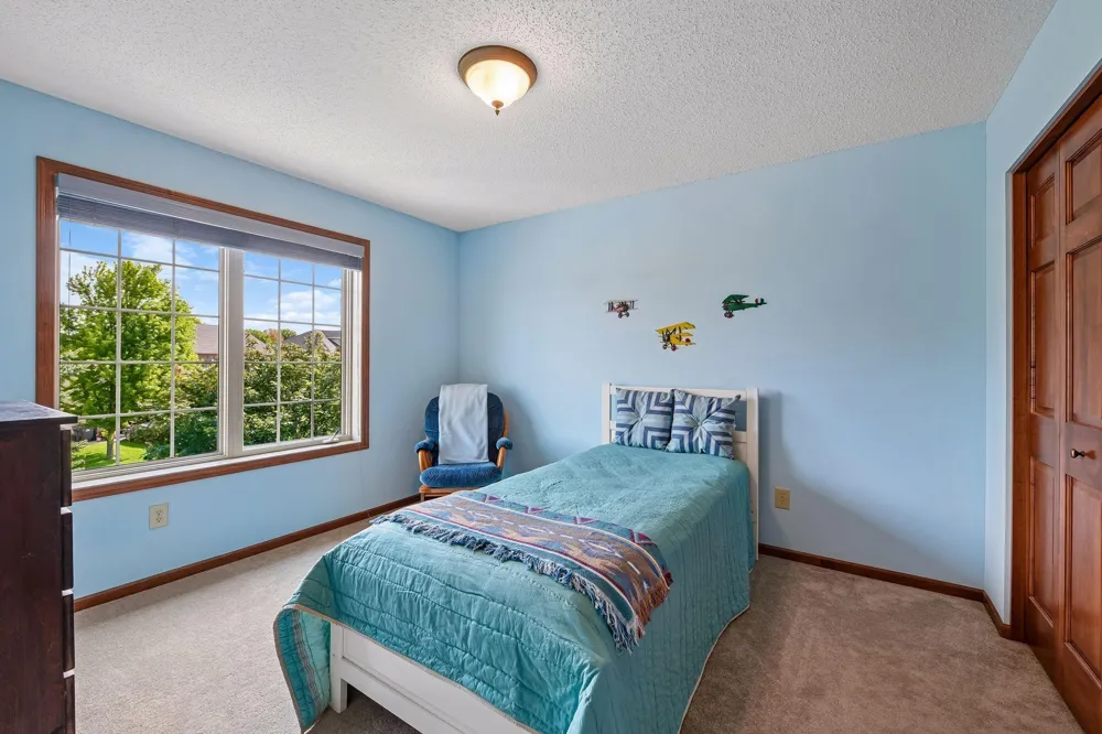 2061 Cobblestone Drive Cologne, MN 55322