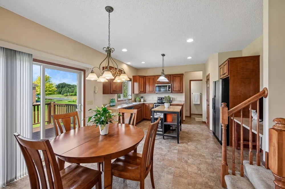 2061 Cobblestone Drive Cologne, MN 55322