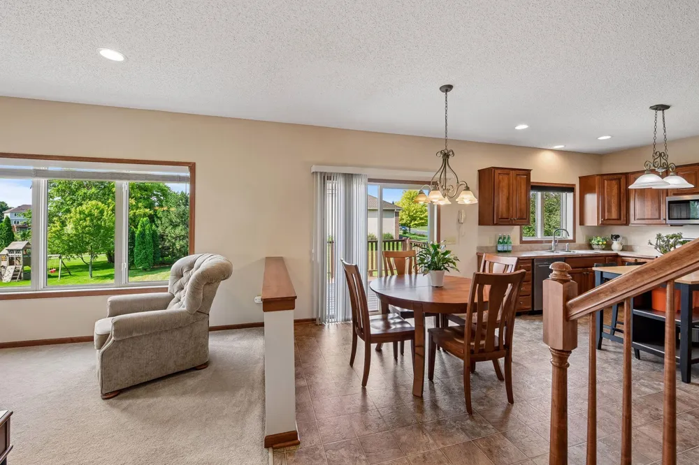 2061 Cobblestone Drive Cologne, MN 55322