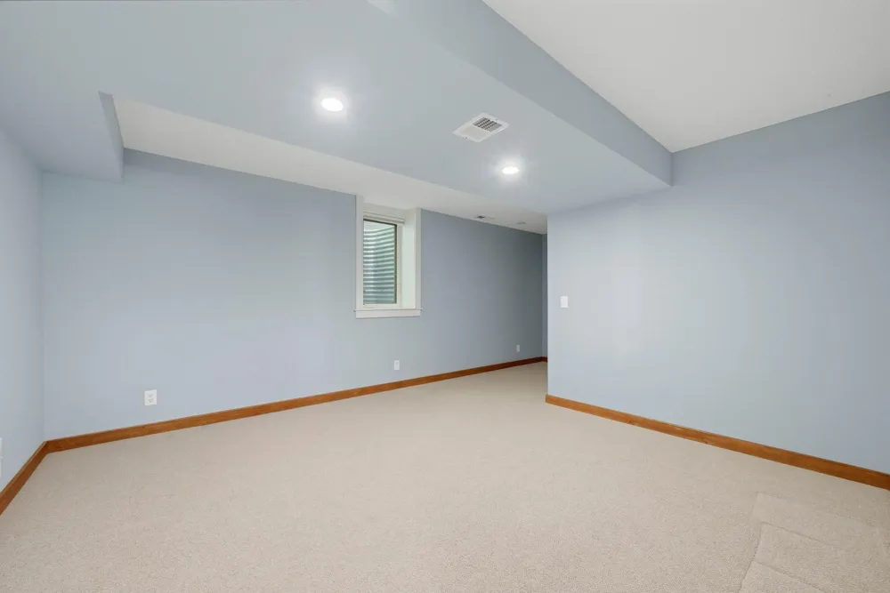 6930 Foxglove Circle Excelsior, MN 55331