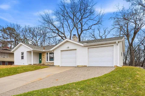 4015 Wayzata Boulevard