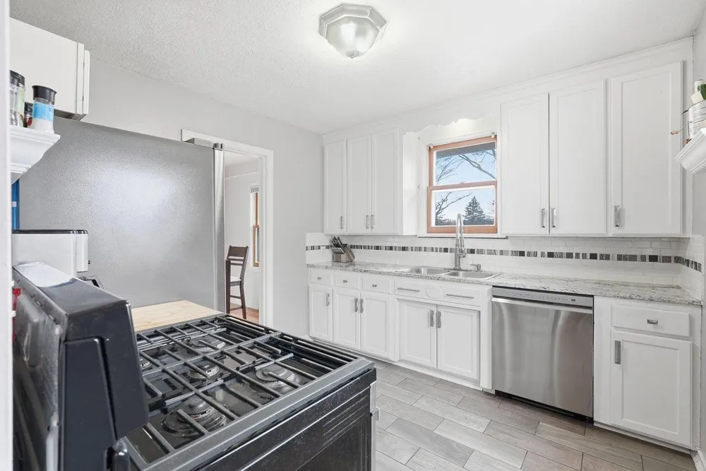 4015 Wayzata Boulevard Golden Valley, MN 55416
