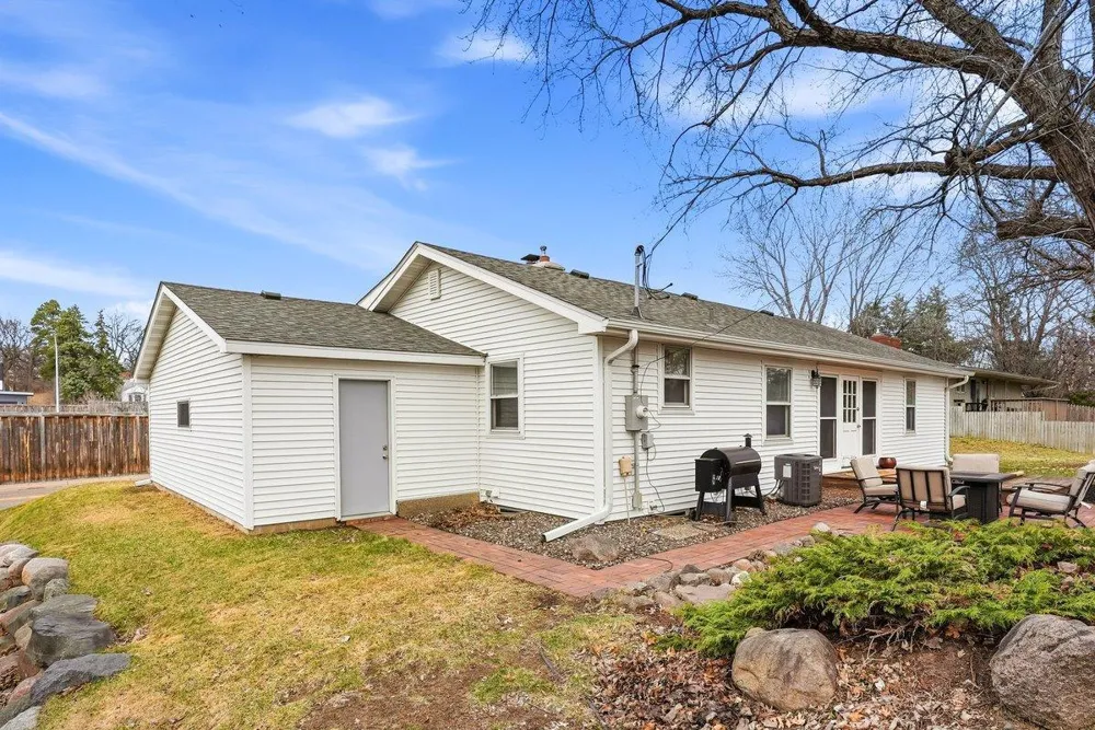 4015 Wayzata Boulevard Golden Valley, MN 55416