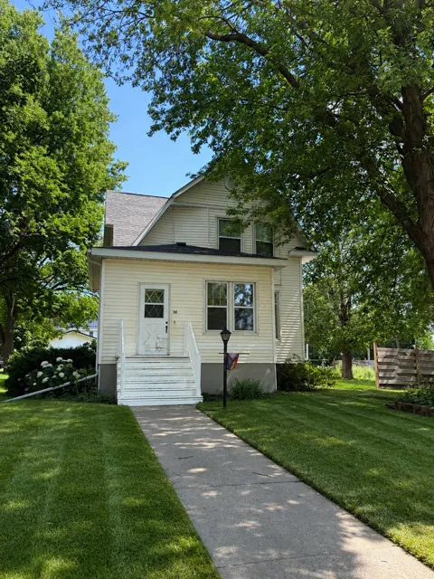98 Vernon Avenue