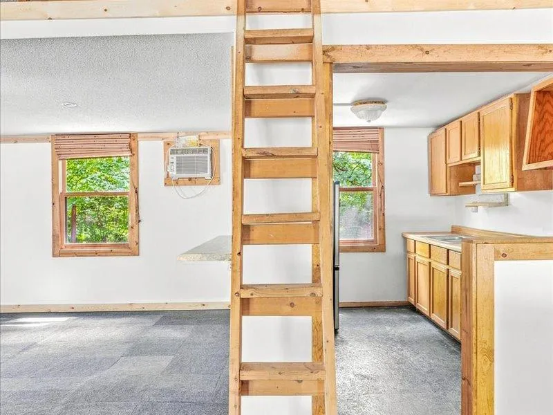 37975 Clover Circle Hinckley, MN 55037
