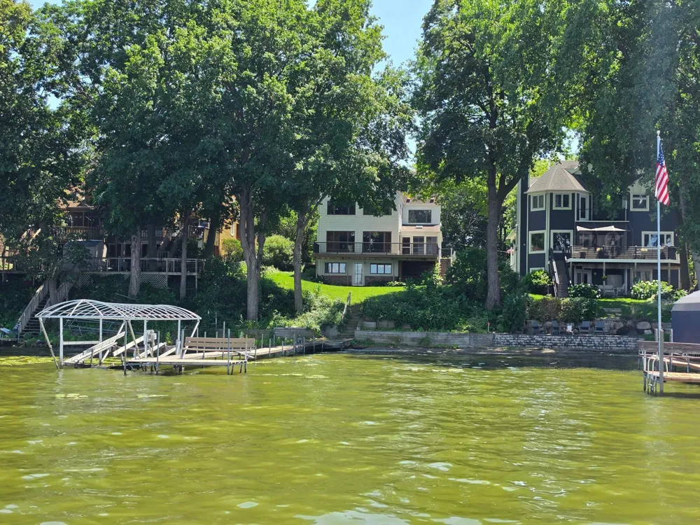 4580 West Arm Road Spring Park, MN 55384