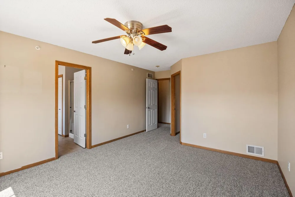 1646 White Pine Way #A Carver, MN 55315