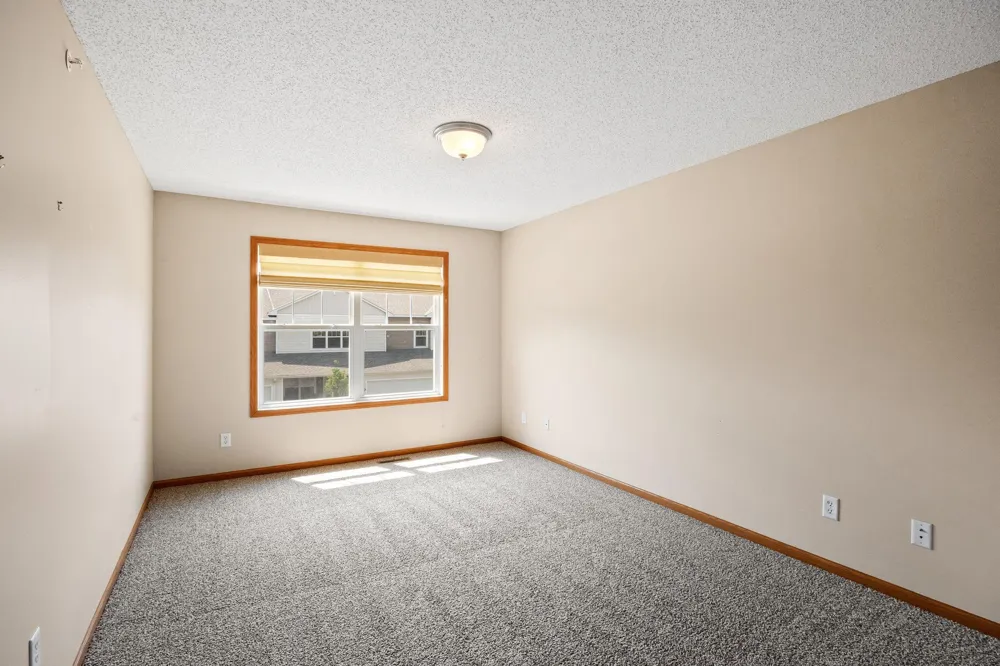 1646 White Pine Way #A Carver, MN 55315