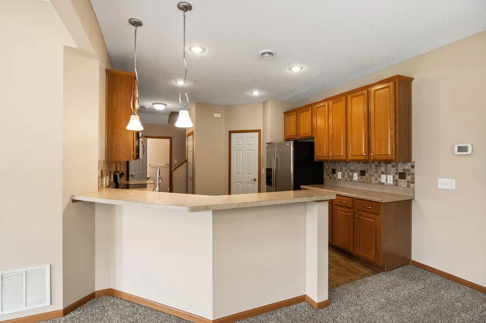 1646 White Pine Way #A Carver, MN 55315