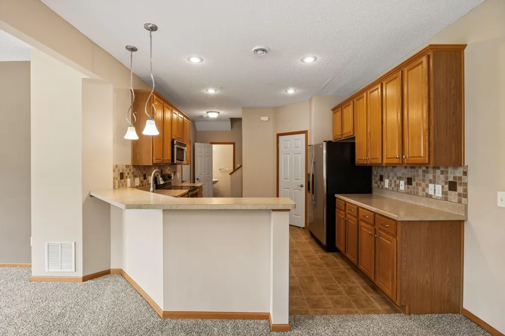 1646 White Pine Way #A Carver, MN 55315