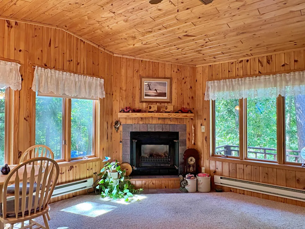 9962 Knotty Pine Drive Park Rapids, MN 56470
