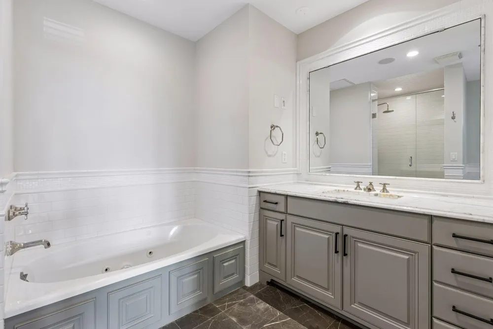 4201 Sunset Drive #N104 Spring Park, MN 55384