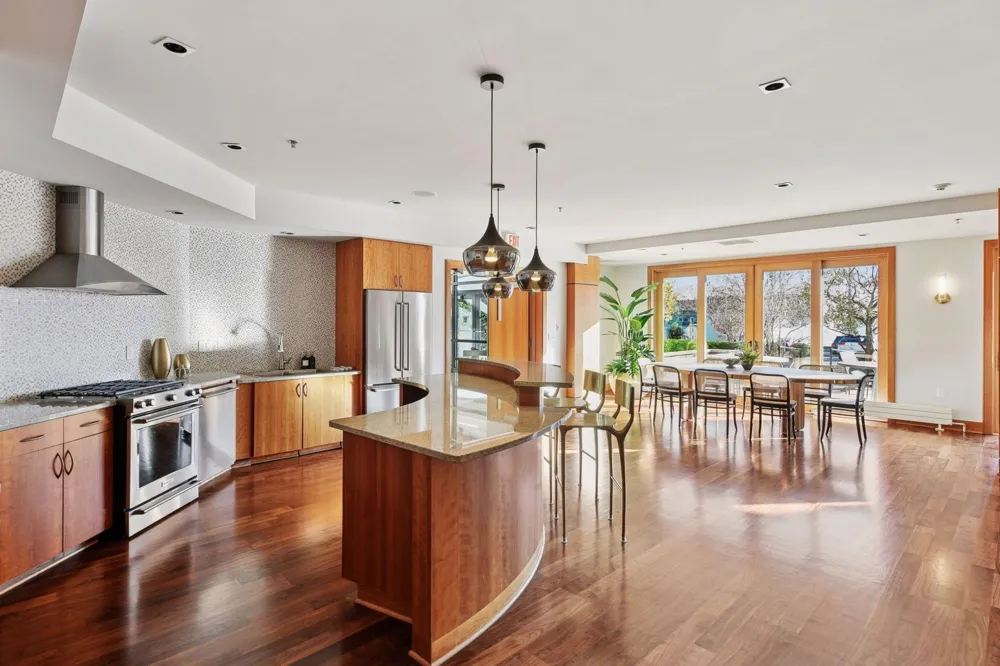 4201 Sunset Drive #N104 Spring Park, MN 55384