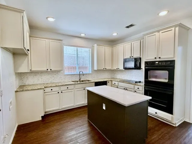 316 Mimosa Drive Murphy, TX 75094