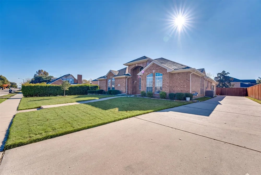 316 Mimosa Drive Murphy, TX 75094