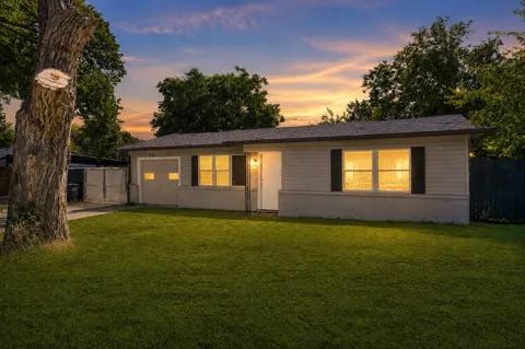 926 Powell Road