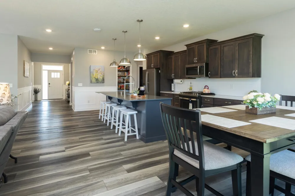 1237 Maple Lane Carver, MN 55315