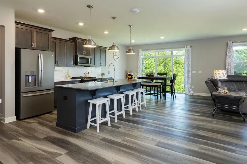 1237 Maple Lane Carver, MN 55315