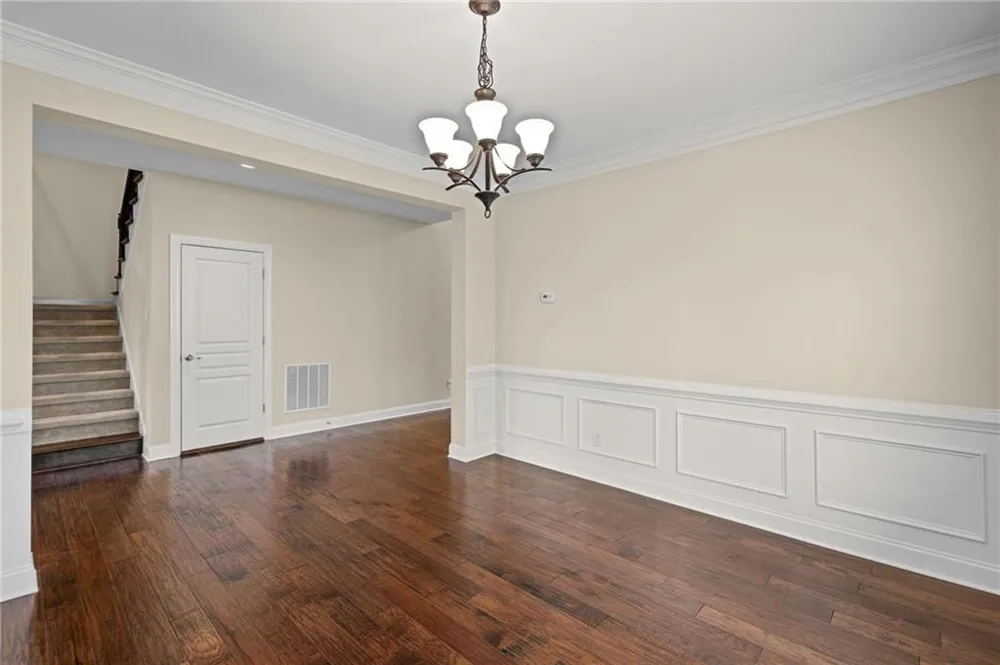 501 La Perla Drive Sugar Hill, GA 30518