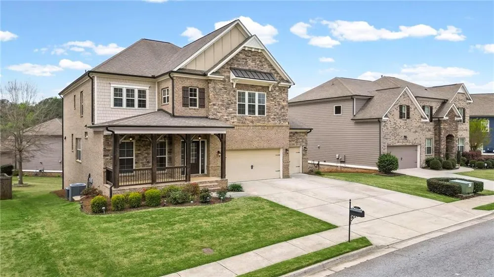 501 La Perla Drive Sugar Hill, GA 30518