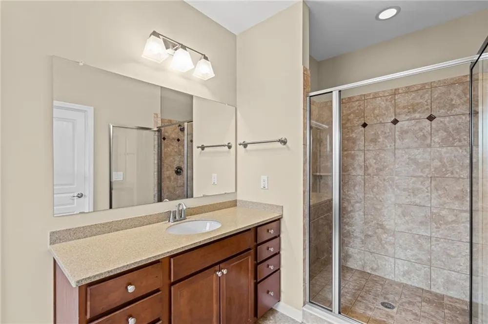501 La Perla Drive Sugar Hill, GA 30518