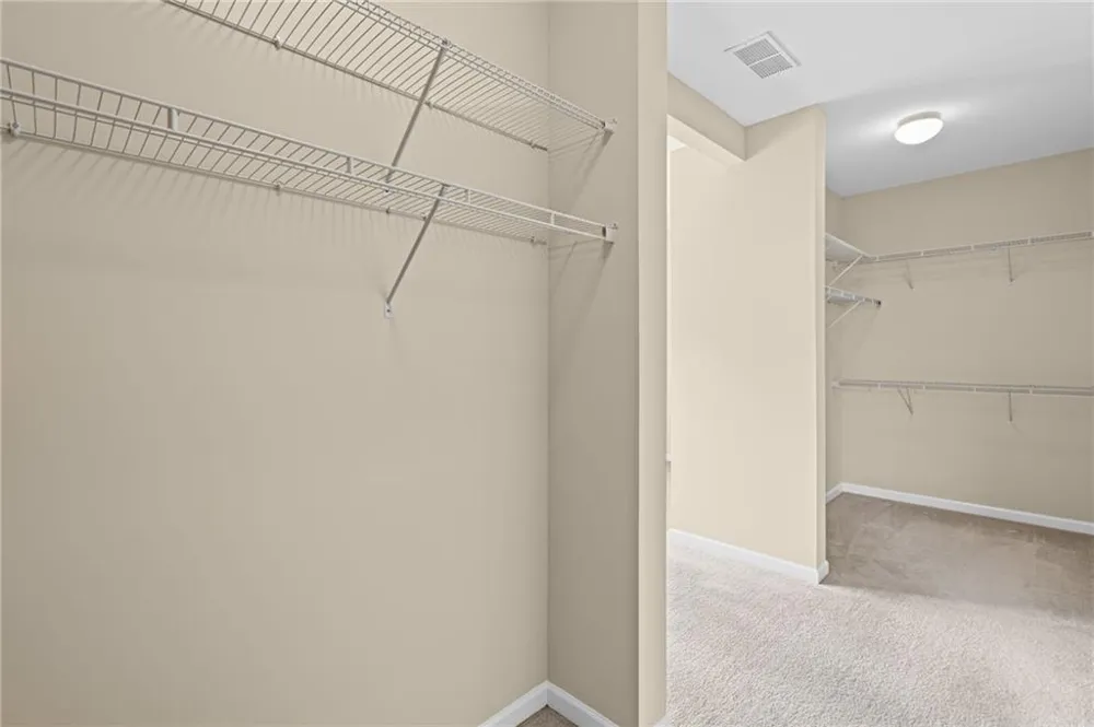 501 La Perla Drive Sugar Hill, GA 30518
