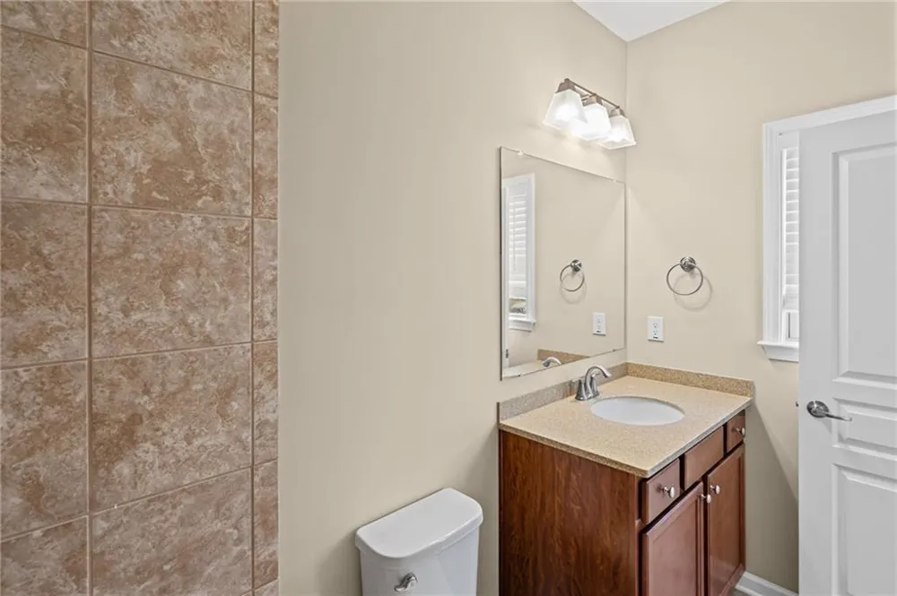 501 La Perla Drive Sugar Hill, GA 30518