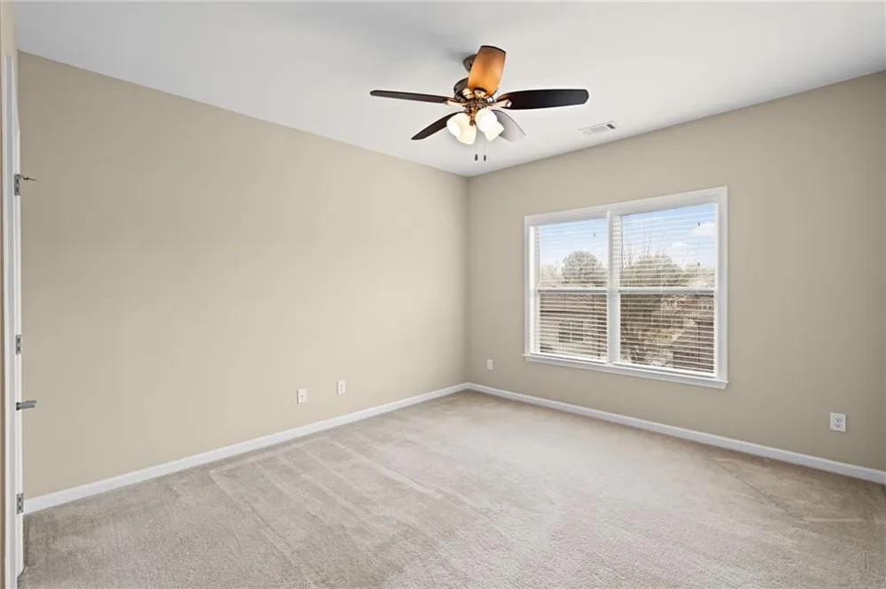 501 La Perla Drive Sugar Hill, GA 30518