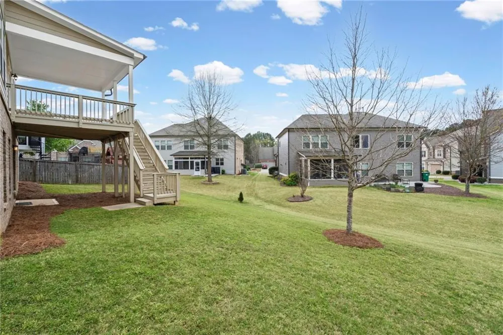 501 La Perla Drive Sugar Hill, GA 30518
