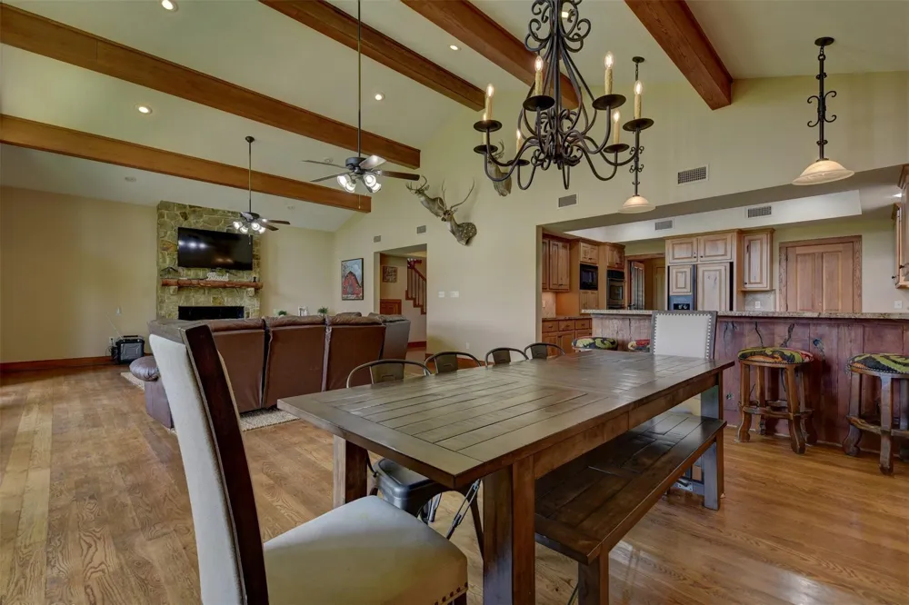 2316 Highway 159 E Bellville, TX 77418