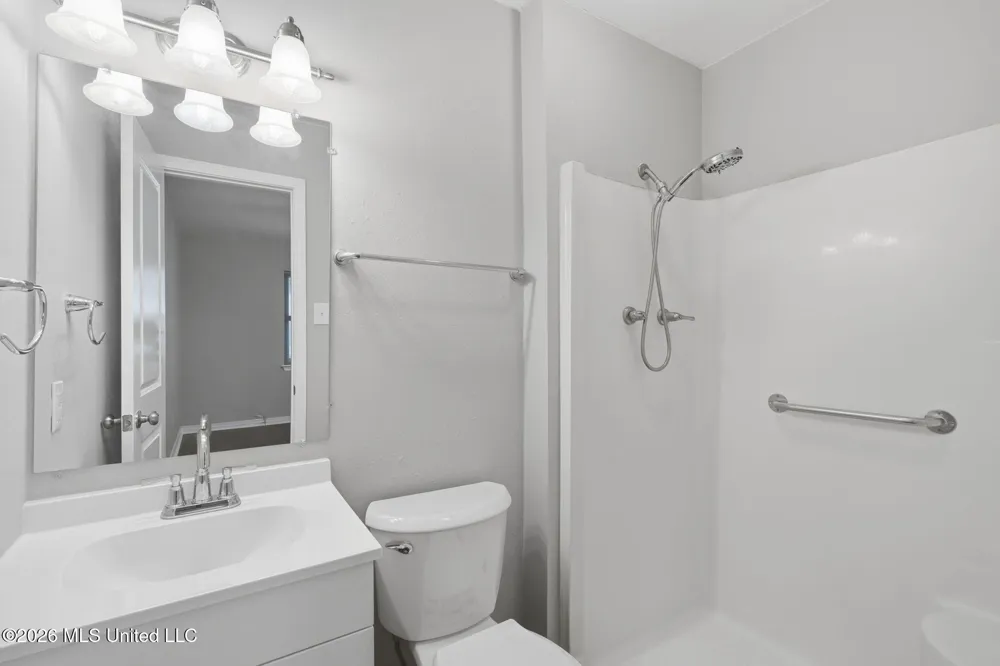 8505 Mermaid Avenue Ocean Springs, MS 39564
