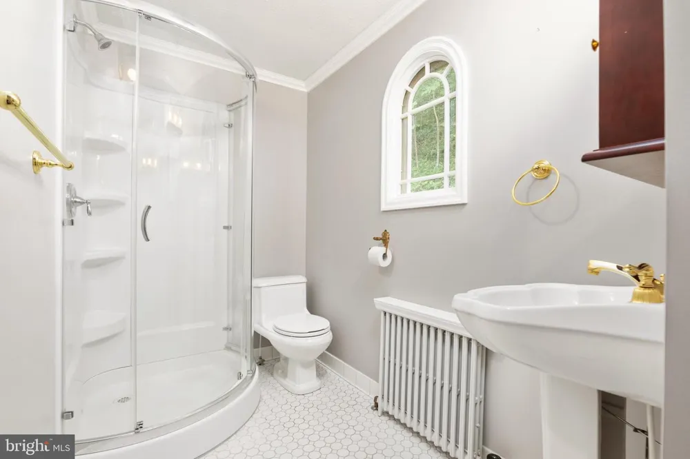 10170 CARPERS PIKE Yellow Spring, WV 26865