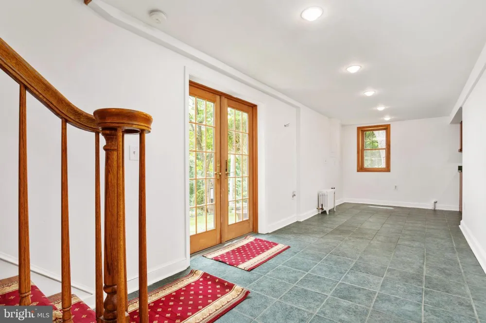 10170 CARPERS PIKE Yellow Spring, WV 26865