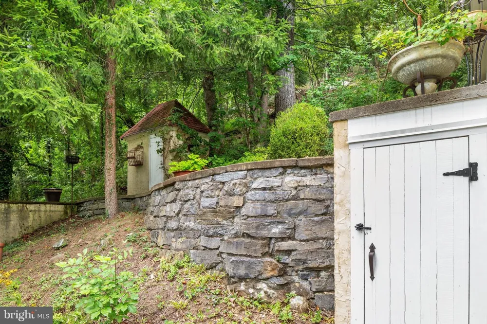 10170 CARPERS PIKE Yellow Spring, WV 26865