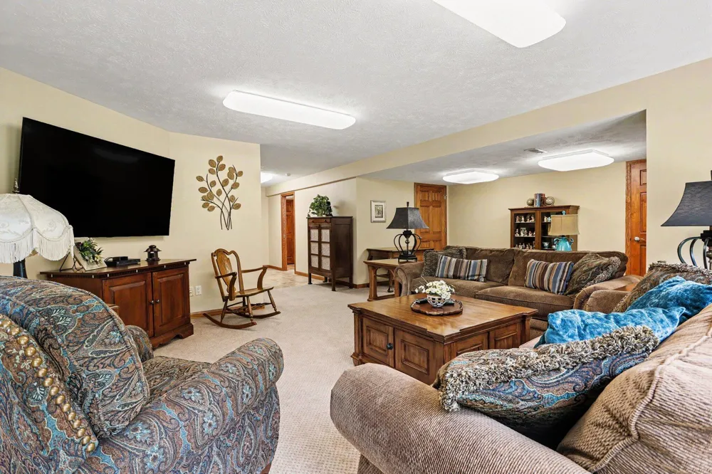 6457 Oak Court Berrien Center, MI 49102